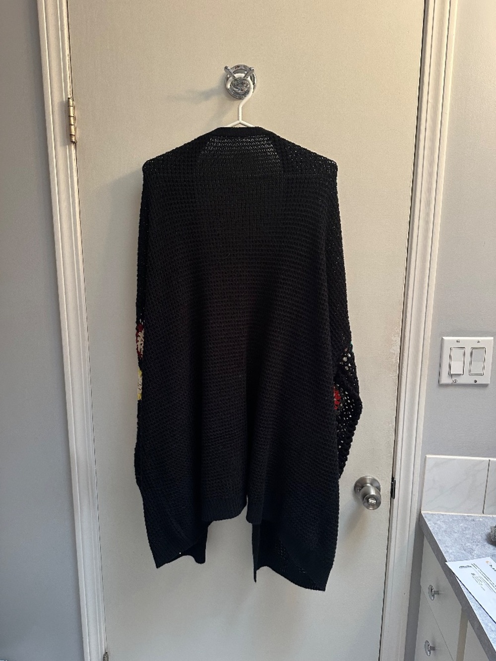 Bloom chic crochet cardigan floral sweater - Picture 10 of 12